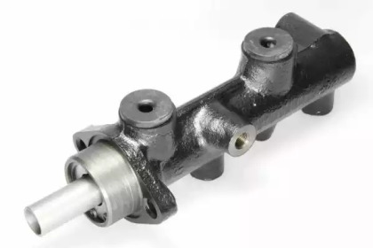 Главный тормозной цилиндр